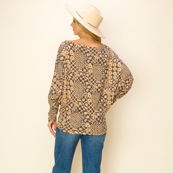 Printed dolman sleeve - Picture 2 of 6